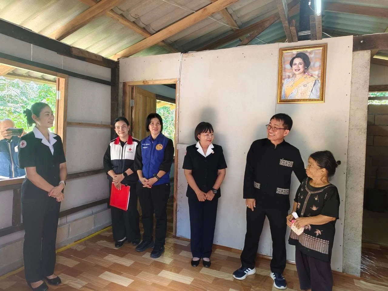 พิธีมอบบ้านพักอาศัยให้กับ นางสาวถนอม จันทร์​ตา​ ผู้พิการ/ยากไร้ ​ได้รับ​การสนับสนุนงบประมาณ​ตามโครงการกาชาดซ่อม-สร้างบ้านให้ผู้ยากไร้ ประจำปีงบประมาณ​ 2569