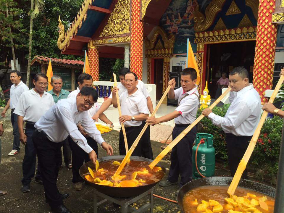 พิธีหล่อเทียนเข้าพรรษาประจำปีงบประมาณ 2559