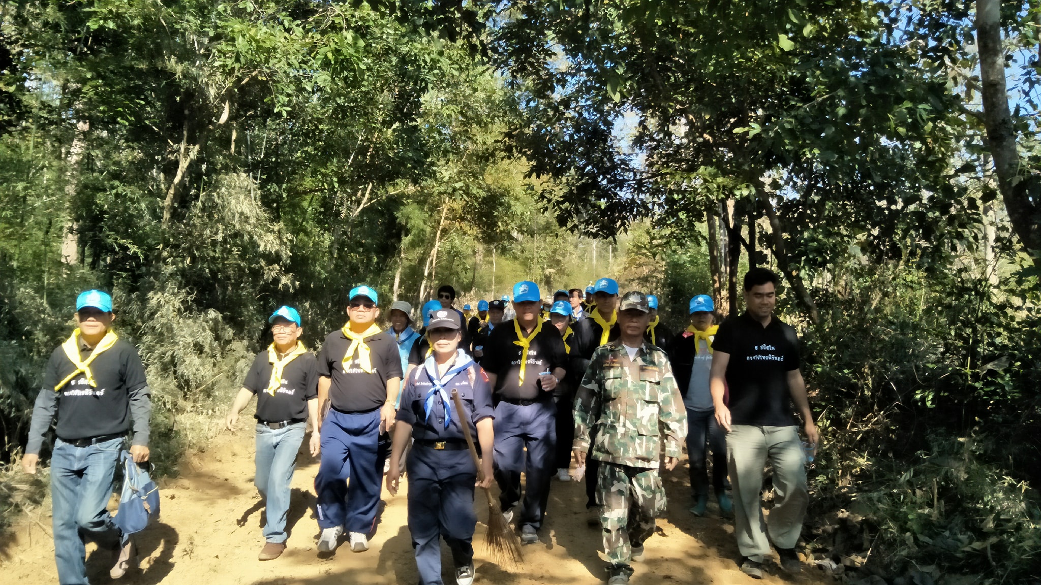 ประมวลภาพกิจกรรมก้าวเดินศึกษาทรัพยากรธรรมชาติและสัตว์ป่า